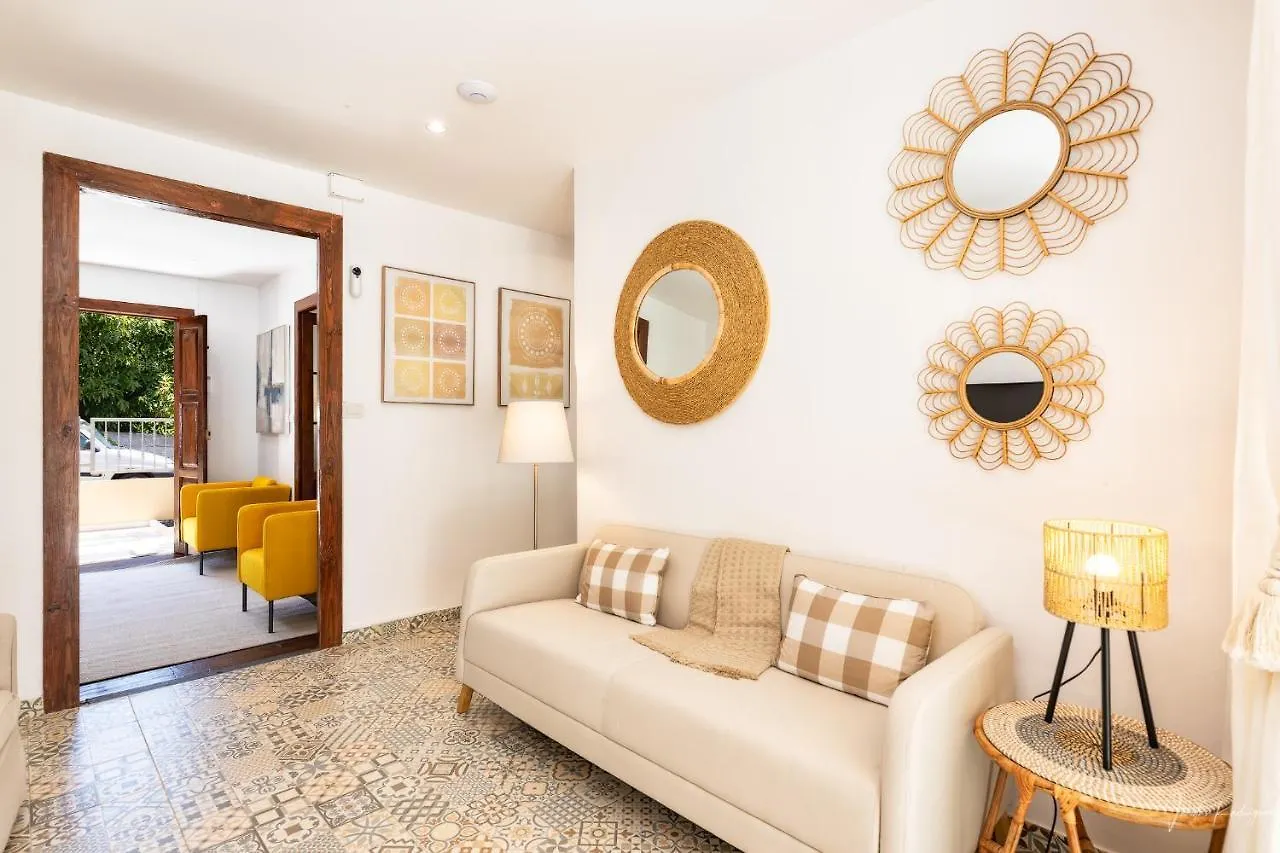 Holiday home Bayton House Villa Los Llanos De Aridane